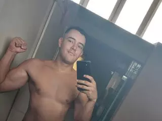 EstebanReyes online camshow lj